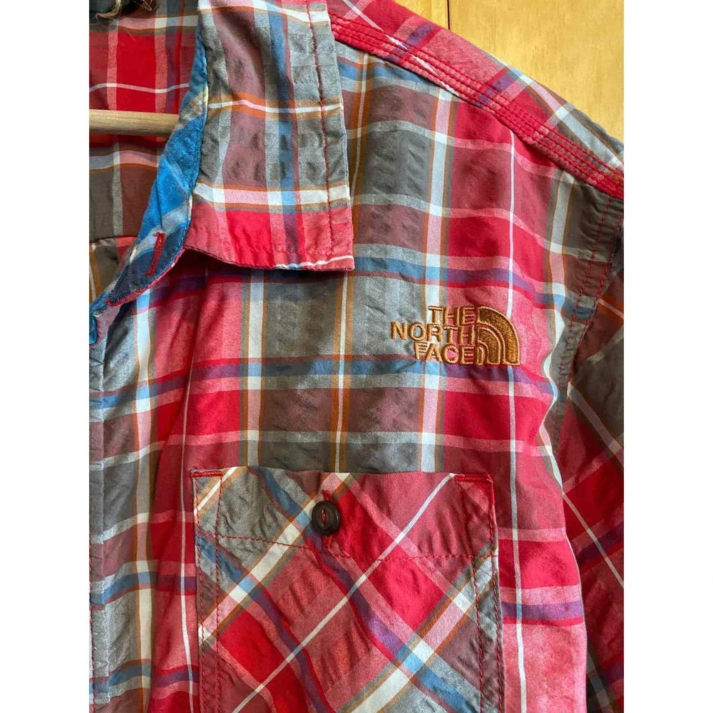 Size XXL The North Face Men's Short Sleeve Shirt